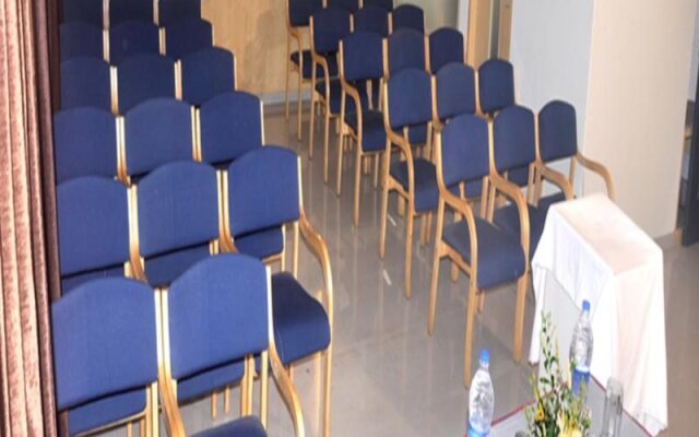 Lakme Executive The Business Hotel