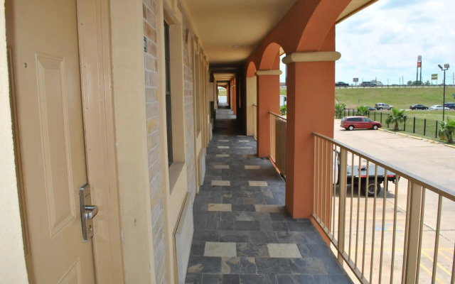 Executive Inn