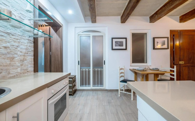 Valletta Main Street Apartment DELUXE