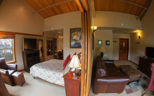 The Lodge at Sugar Bowl