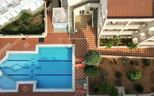 Sunset Apartments