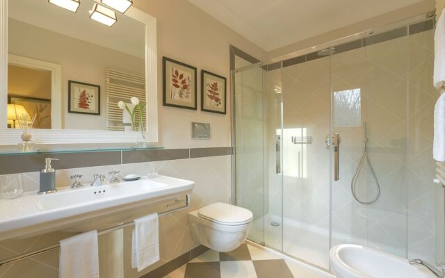 Belvilla by OYO Villa Arnia