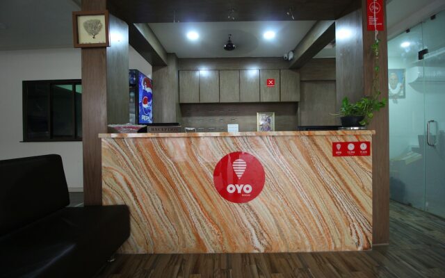 OYO 6840 Hotel City Inn