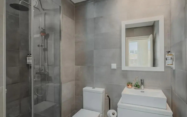 Chimney Luxury House with AC