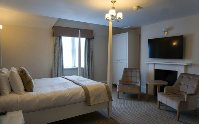 Wroxall Abbey Hotel