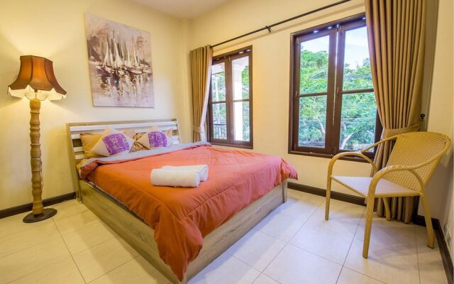 Baan Big Family HuaHin Pool Villa