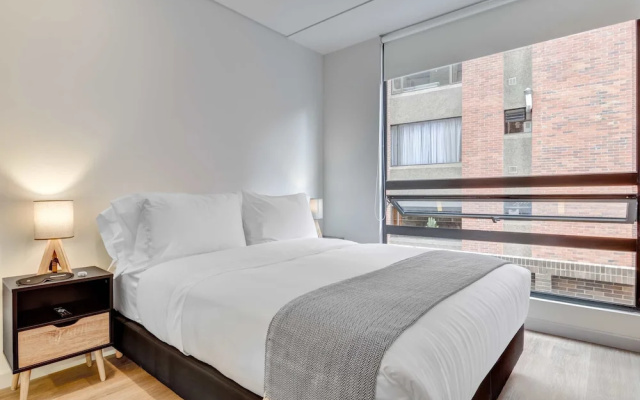w Warm Loft in the Heart of Bogot