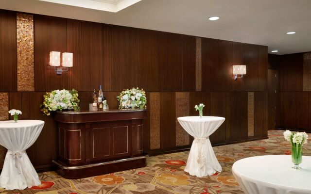 Embassy Suites Los Angeles - Glendale