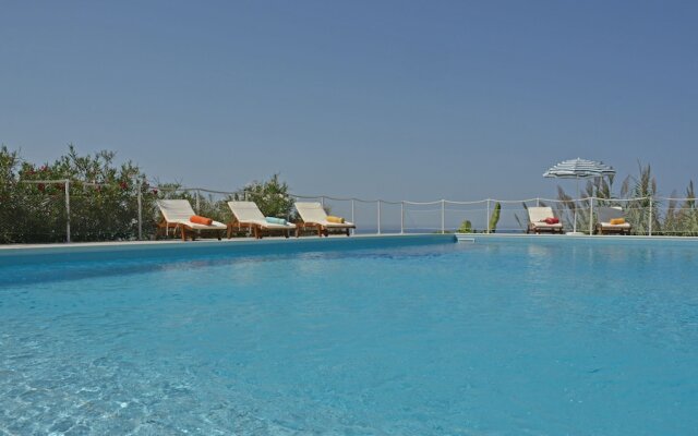 Villa Le Sorbe 12 in Caronia