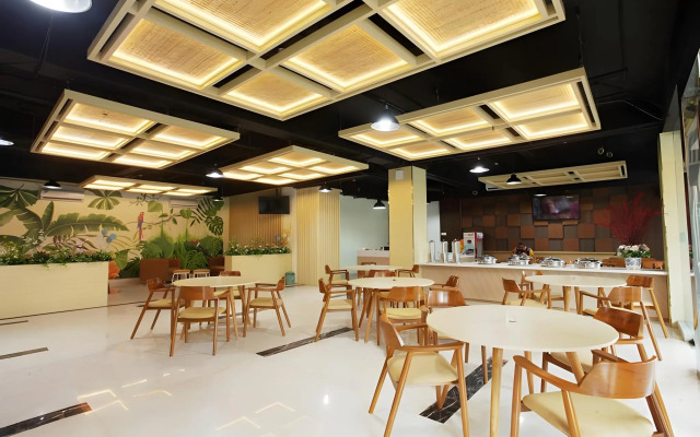 Lynt Hotel Jakarta