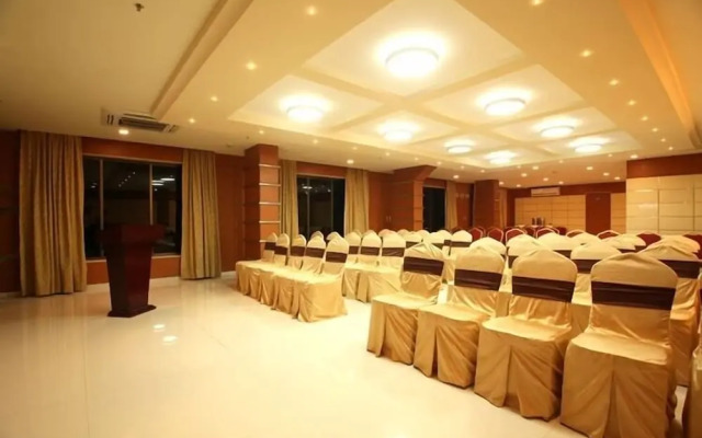 United-21, Hyderabad