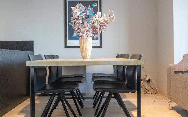 Apartment on the 7th Floor