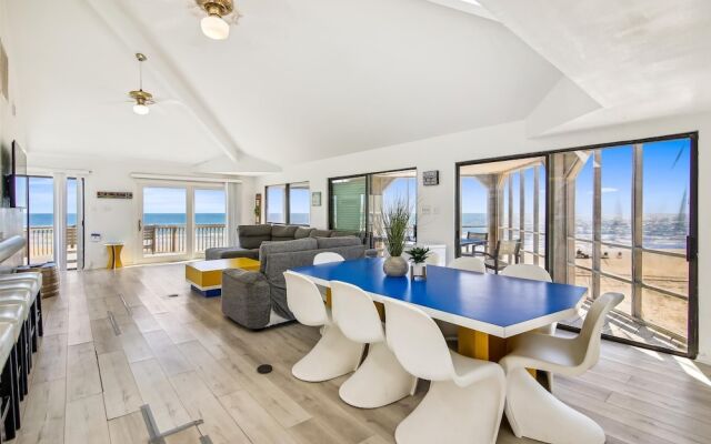 Pirates' Beach Retreat