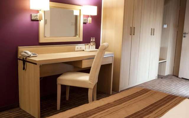Grape Town Hotel
