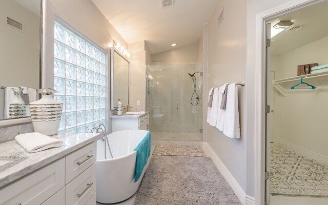 Casa Del Sol 3 Bedrooms 2 Bathrooms Home