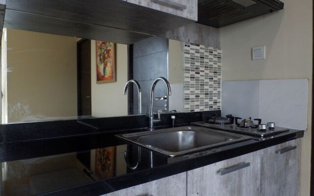 Best View & Strategic 2BR Apartment at Tamansari Papilio