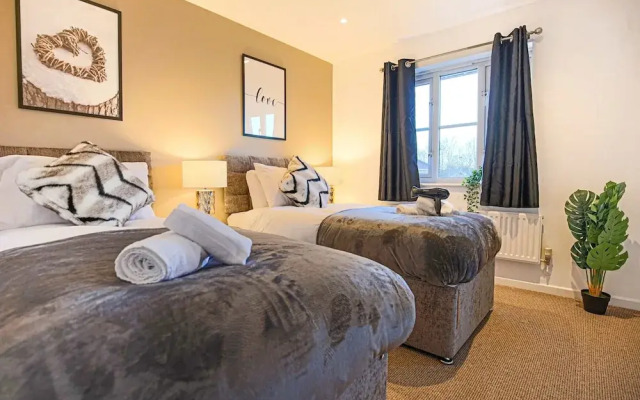 Host Stay Chicksands Avenue