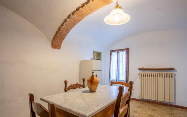 Beautiful Home in Vignale Monferrato With Wifi and 4 Bedrooms