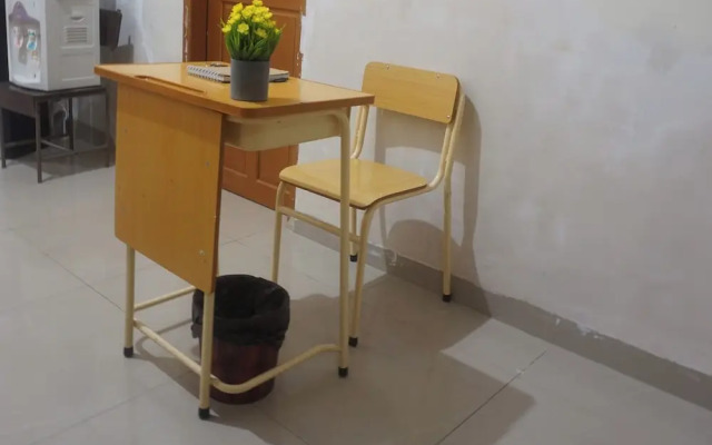 Hotel O Kost Pak Dahlan Near Modern Estate