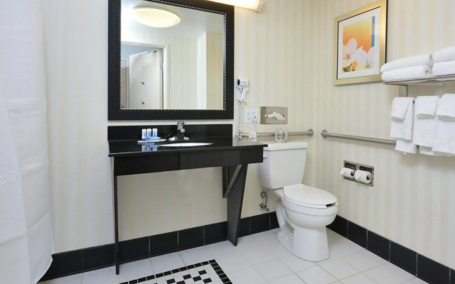 Fairfield Inn & Suites by Marriott