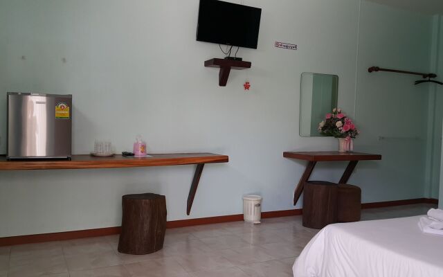 Garden House Resort