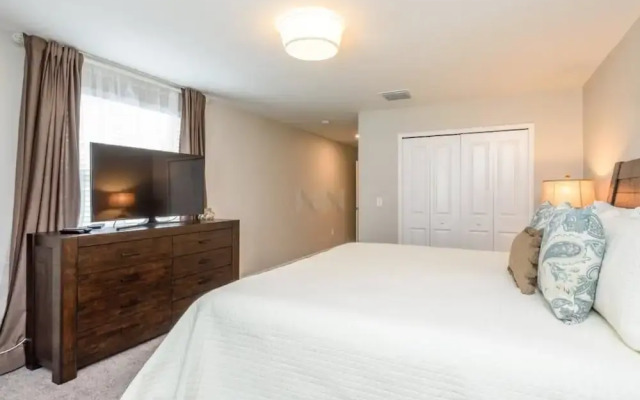 Amazing NEW 5 Bedrooms Champions Gate!