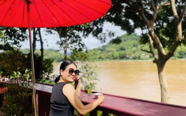 Anisa Mekong Riverside Villa