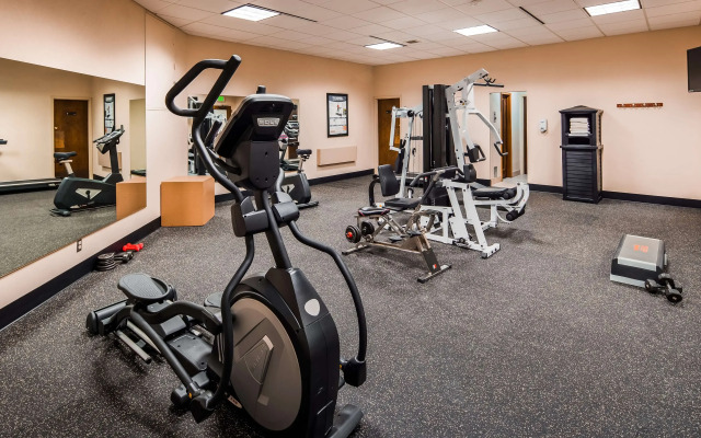 Best Western Lake Lucille Inn