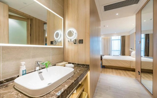 Atour Hotel Nanjing Xin'gang Development Zone