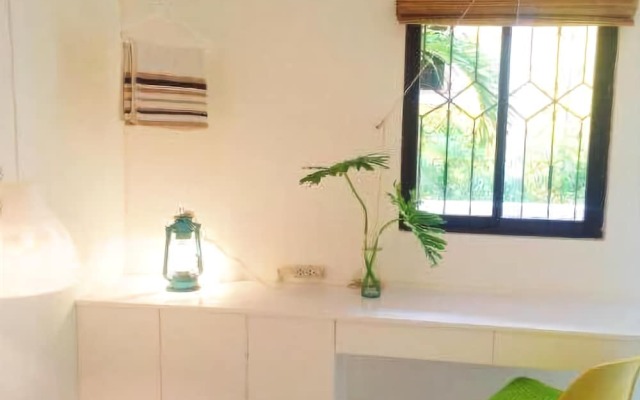 812 Angol Boracay Apartment