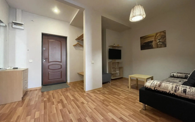 Your Comfort Apartment on Gidrostroiteley Street