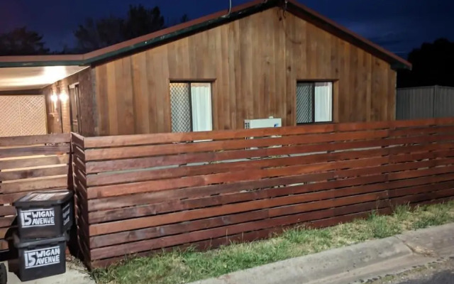 Twodogfolly at Creeklands