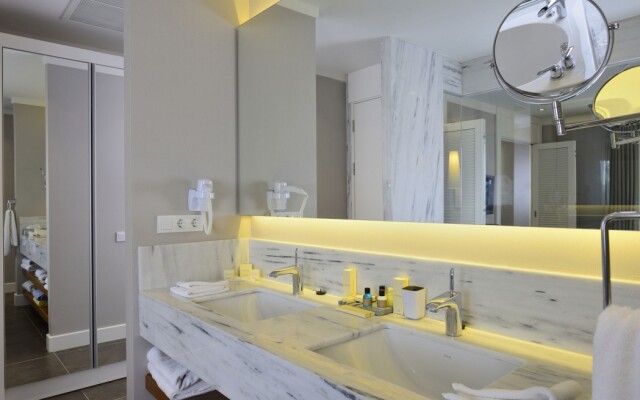 Sundance Suites Hotel