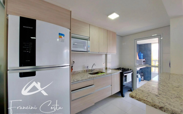 Apartamento perto da praia no Indaiá