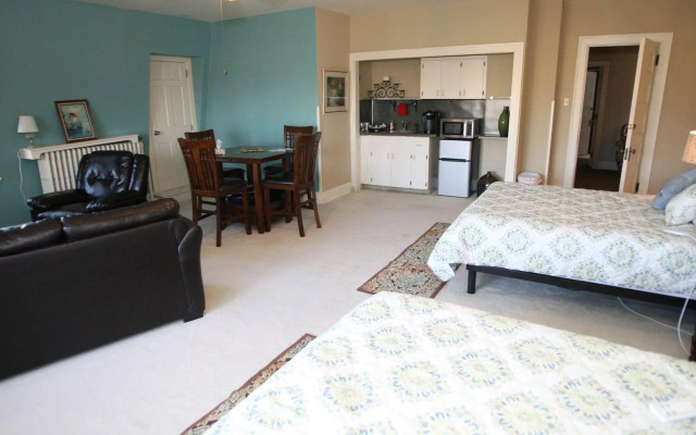 Christmas House Bed and Breakfast