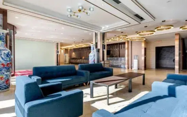 Longfengyuan Hotel