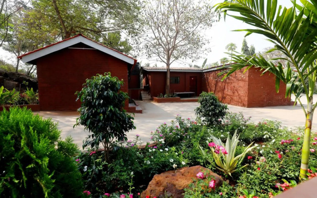 OYO 24335 Pali Village Resort