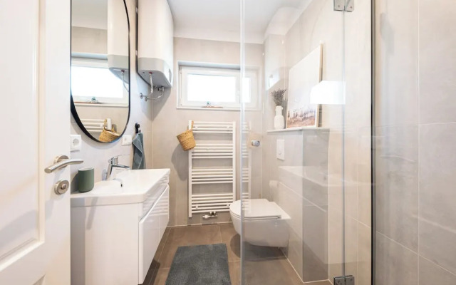 Olive Leaf Kastela - Second Floor Apartment