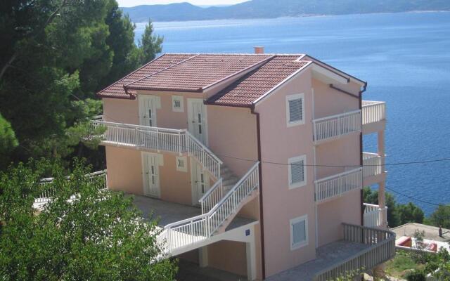 Apartments Vesna Mimice