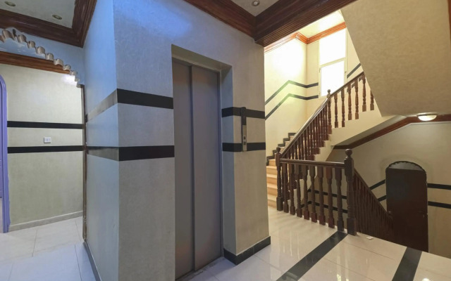 Super OYO 108 Marsa Al Masafar Hotel Apartment