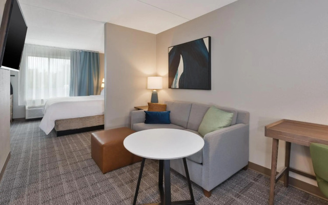 Staybridge Suites Pittsburgh Airport by IHG