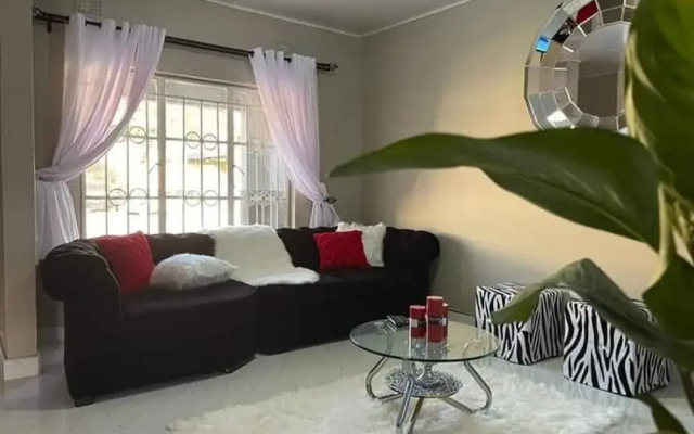 Spacious and Harmonious 2 Bedroomed Apartment