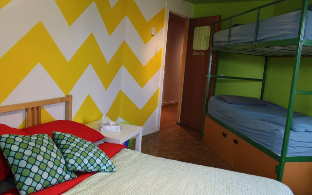 Auberge Alternative du Vieux-Montréal - Hostel