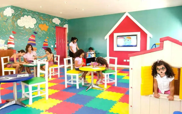 Swiss Inn Teda Hotel & Aquapark