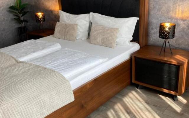 SOLE Apartment 1
