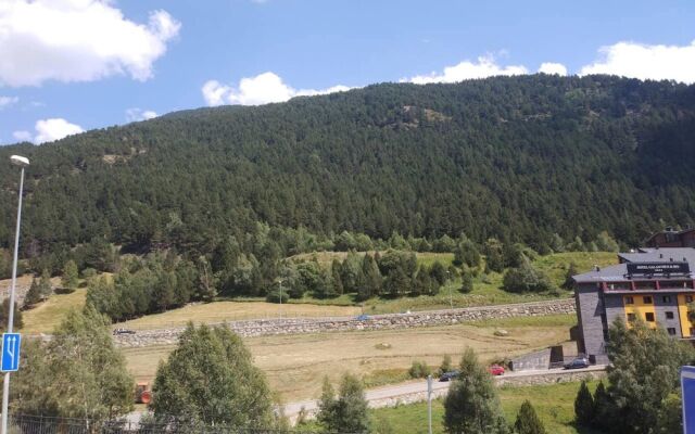 Apartment With 3 Bedrooms In Canillo With Terrace And Wifi