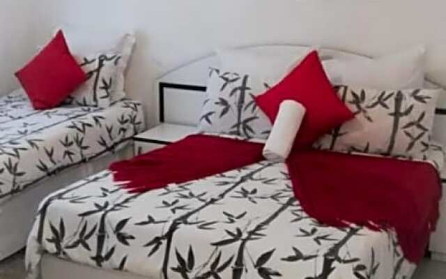 Sodwana Road Holiday Lodge