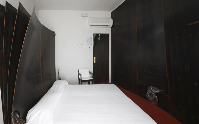 Alexander Museum Palace Hotel