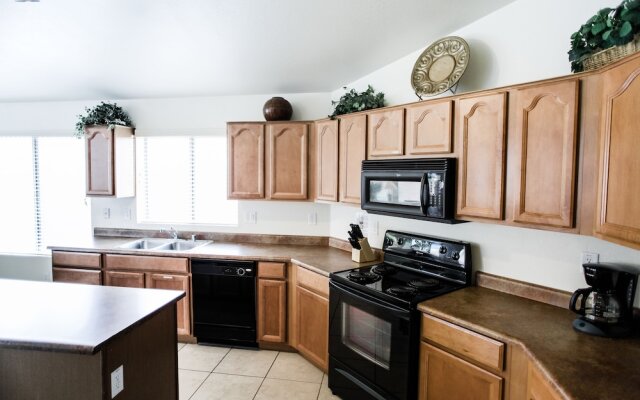 Glendale - 4 Bedroom Home