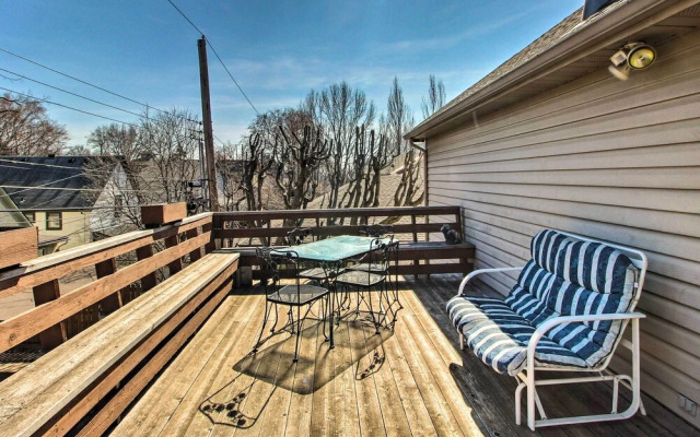 Pet-friendly Kansas City Stay w/ Deck!